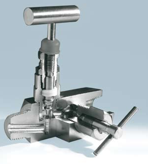 Duplex Stainless Steel Block / Bleed Terminal Needle Valves